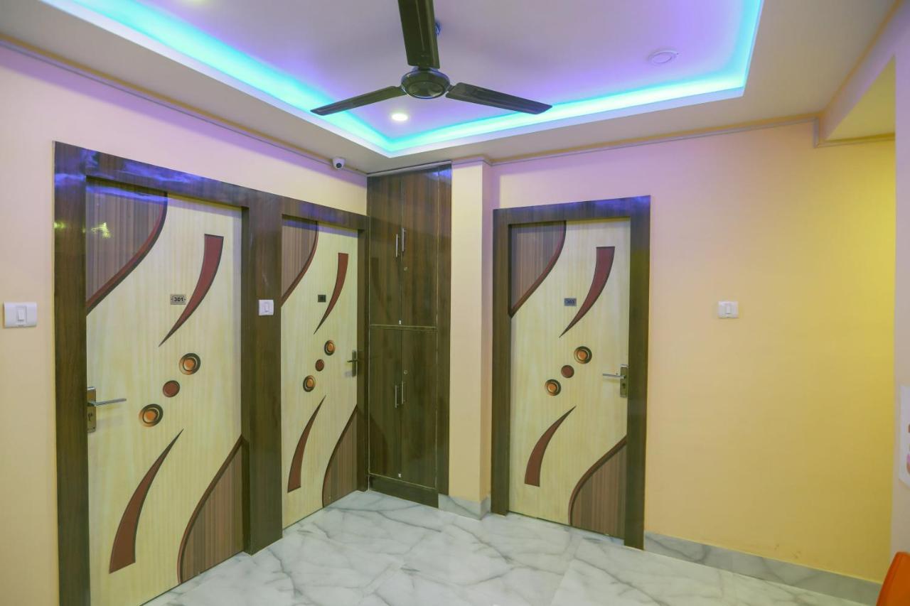 Vaccinated Staff - OYO 62042 Niloy Guest House Jādabpur Exterior foto